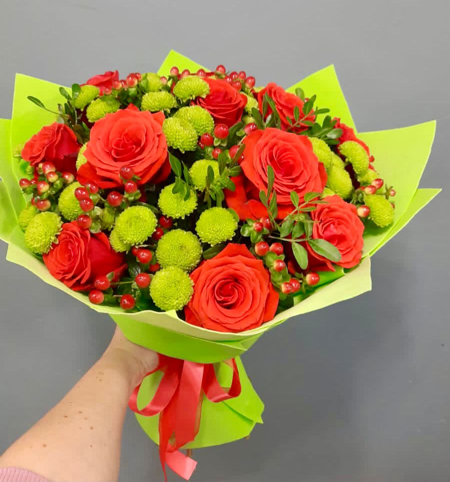 Букет цветов из: Хризантемы и Розы в Богородское