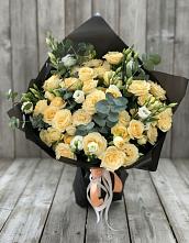 Букет цветов из:  Розы и Лизиантусы в Богородское