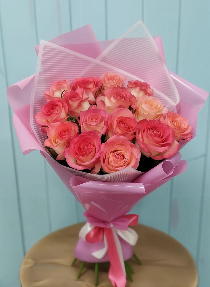 Букет 15 Розовых роз Равель в Богородское
