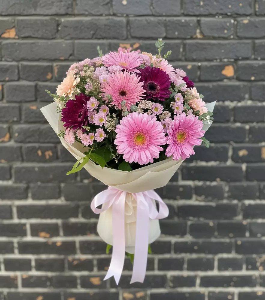 Букет цветов из: Герберы и Хризантемы в Богородское