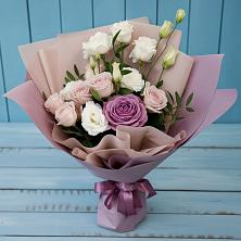 Букет цветов из:  Розы и Лизиантусы в Богородское