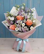 Букет цветов из:  Лизиантусы, Розы, Альстромерии и Гипсофила в Богородское