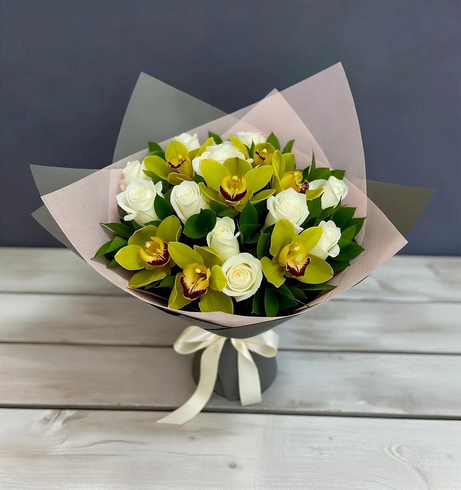 Букет цветов из: Орхидеи и Розы в Богородское