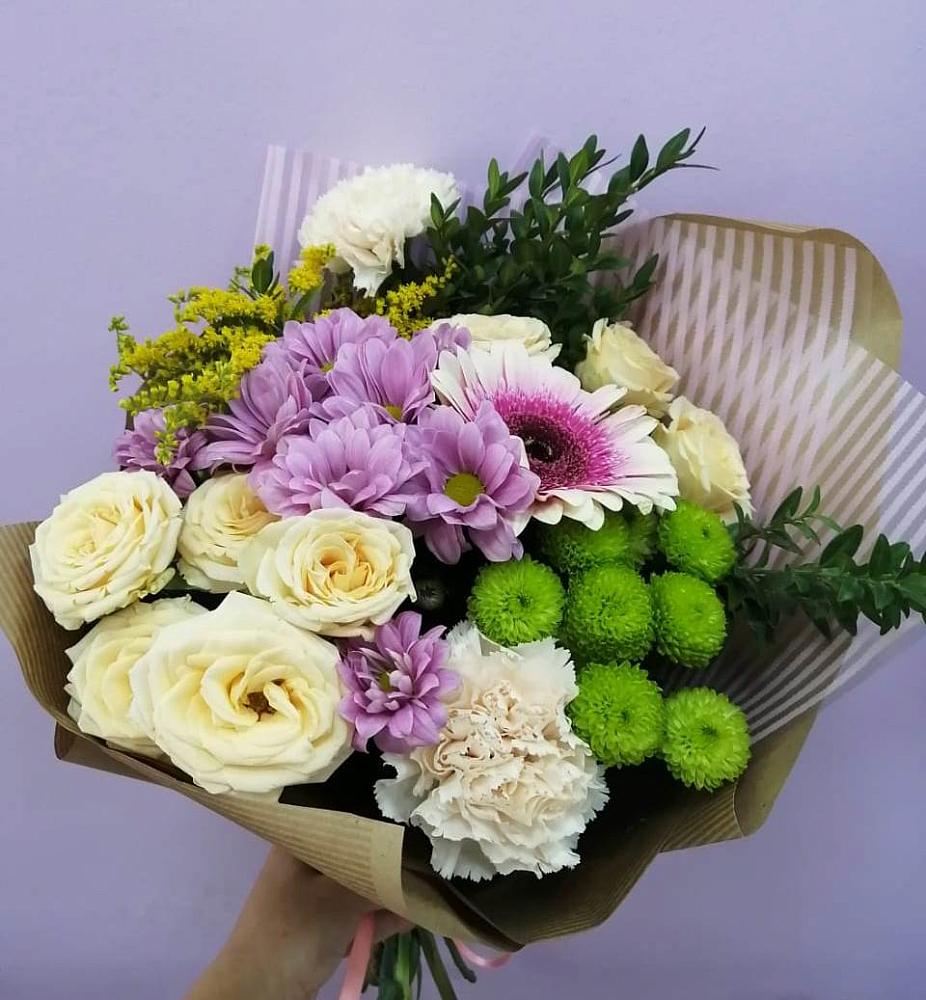 Букет цветов из: Хризантемы, Розы, Гвоздики и Герберы в Богородское