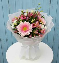 Букет цветов из:  Герберы, Альстромерии и Лизиантусы в Богородское