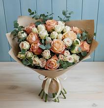 Букет цветов из:  Альстромерии и Розы в Богородское