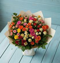 Букет Микс из разноцветных кустовых роз в Богородское